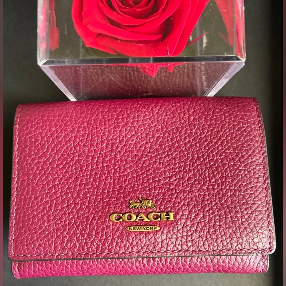 Coach Pebbled Leather Compact Wallet - Fuchsia Pink